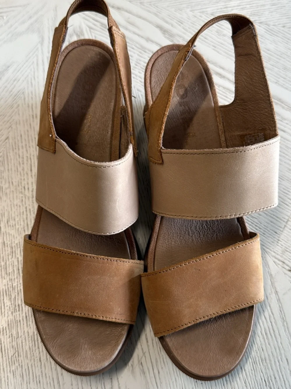 Sorel Women's Joanie II Slingback Wedge- Camel Brown size 11
